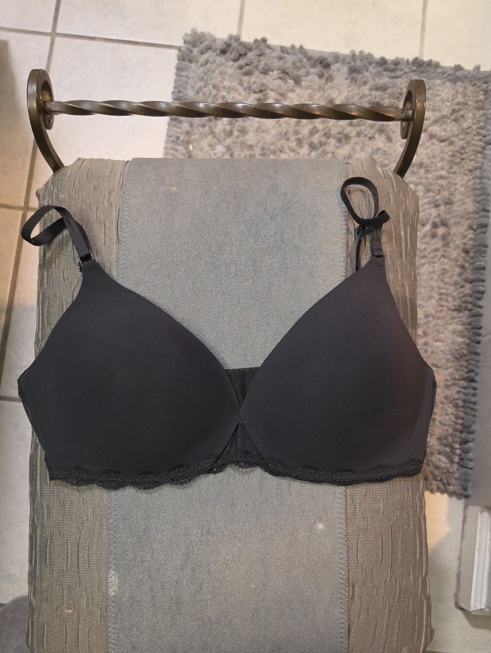Victoria's Secret Angels Black Smooth Bra with Lace Band. No Wire. Size 36D